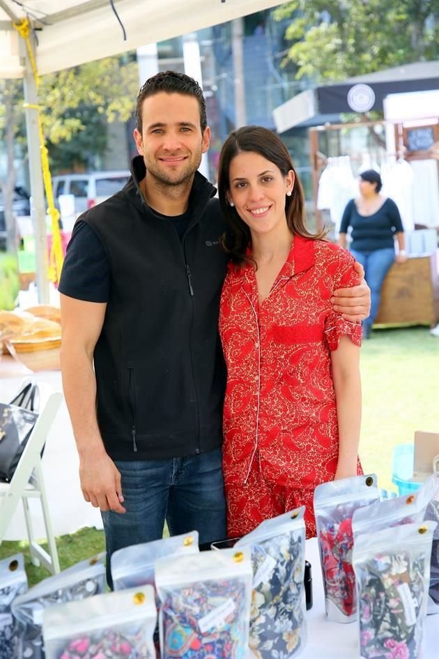 Alejandro Valle y Ivonne Valero