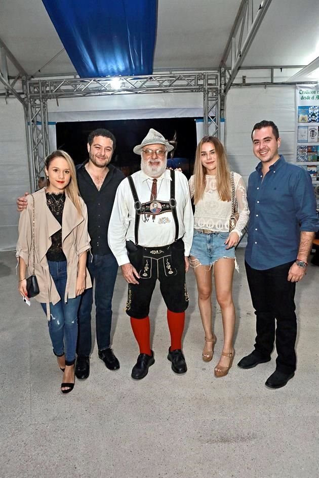 Cynthia Porte, Arturo Quintero, Modesto Alanís, María Ruiz y Jorge Gámez
