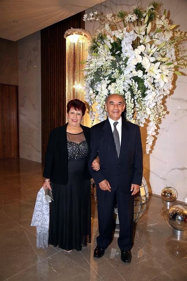 María Elena de Sánchez y José Manuel Sánchez