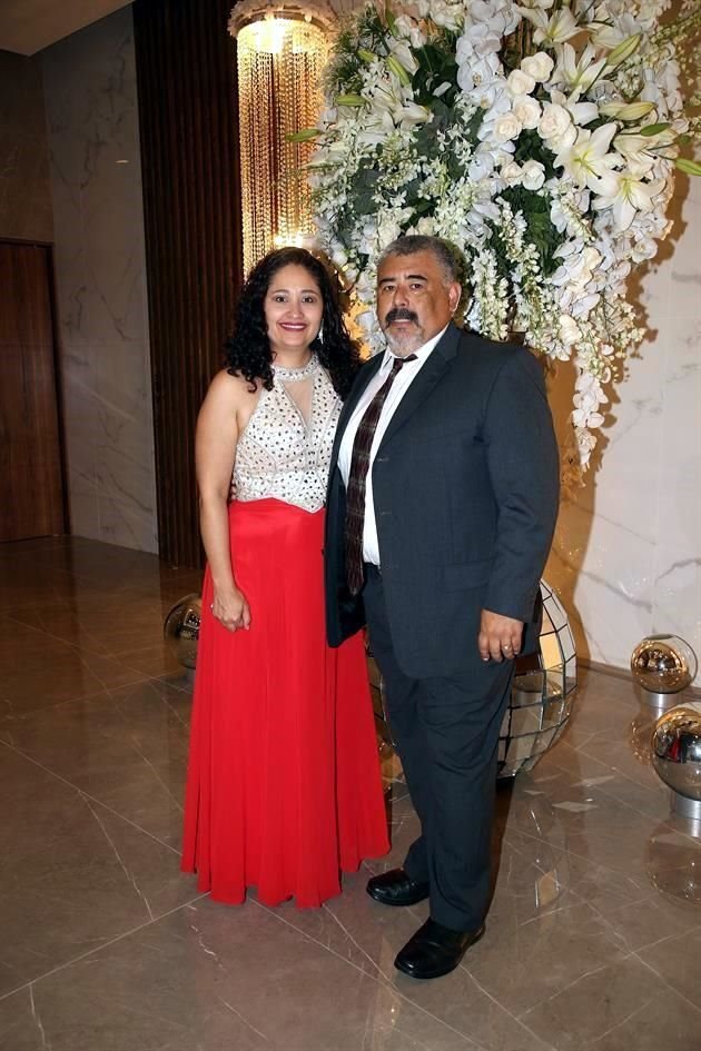 Yesenia de De León y Juan de León