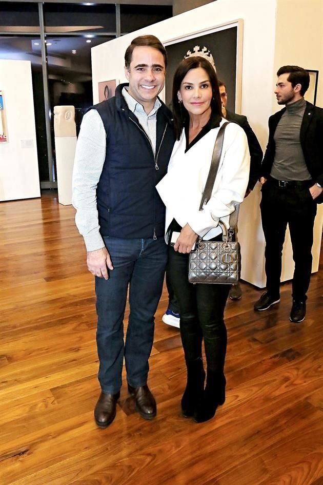 Luis Ortiz y Rossana Zaragoza