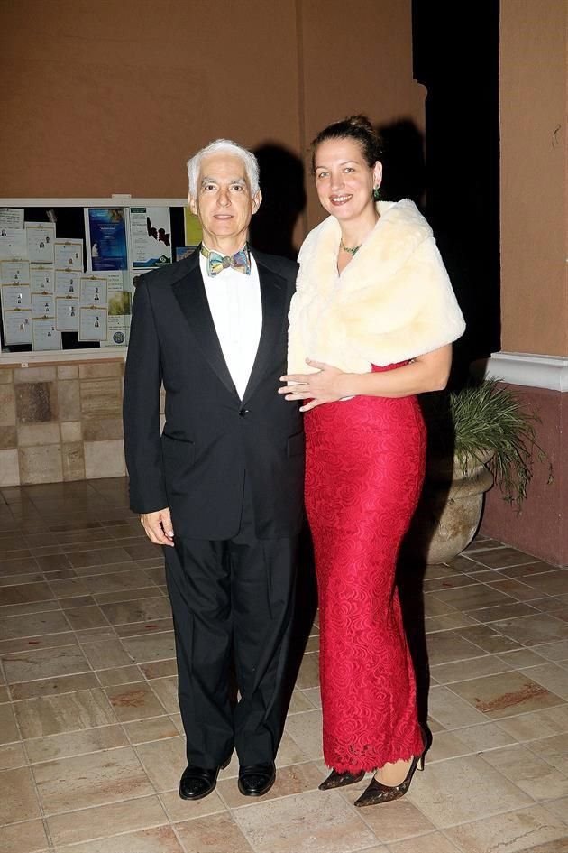 Rodrigo Elizondo y Alexandra Farkas