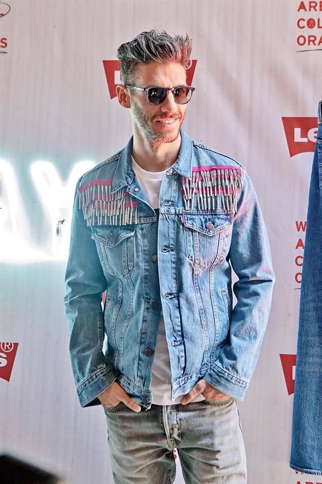 El actor aceptó con temor actuar en la obra  'Straight', pero ahora está muy contento.