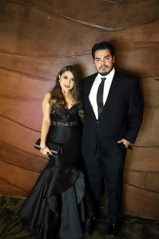Ana Gaby Erazo y David Leal Martínez