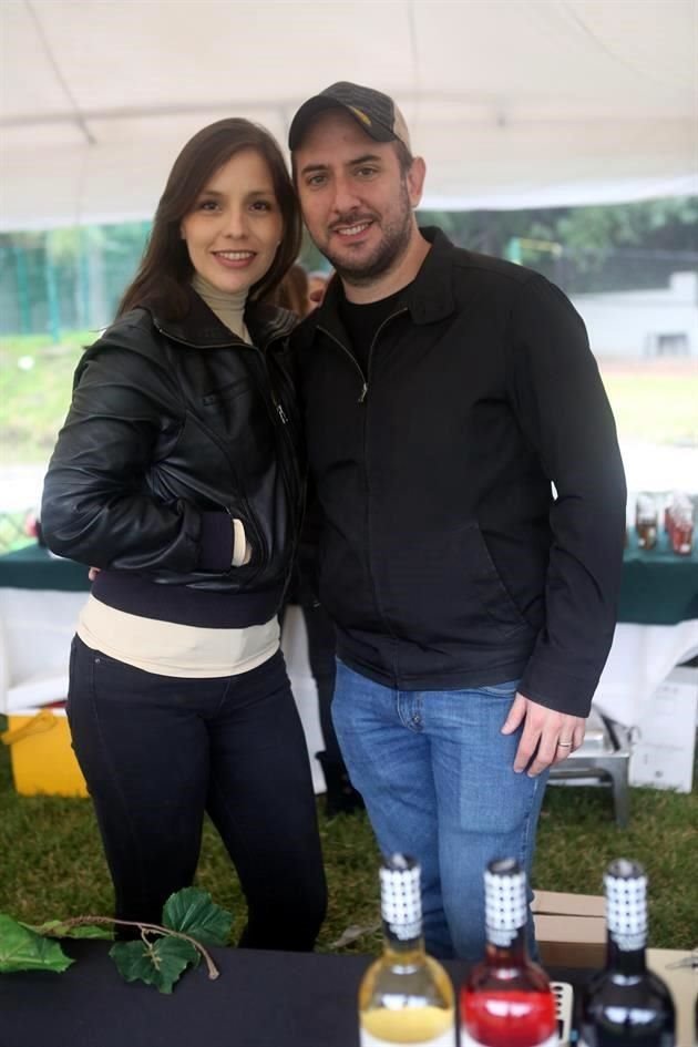 Denisse Contreras y Alejandro lagunes