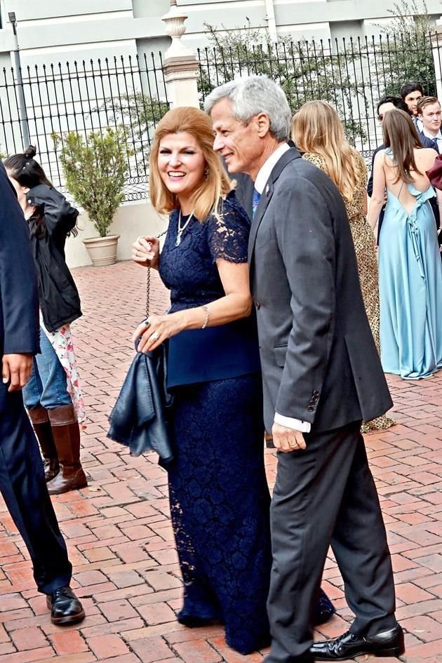 Pilar Barrera de Zambrano y Enrique Zambrano