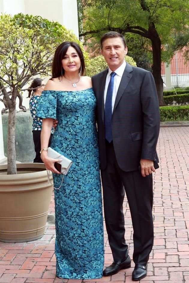 Marcia Roca de Meyer y Julio Meyer