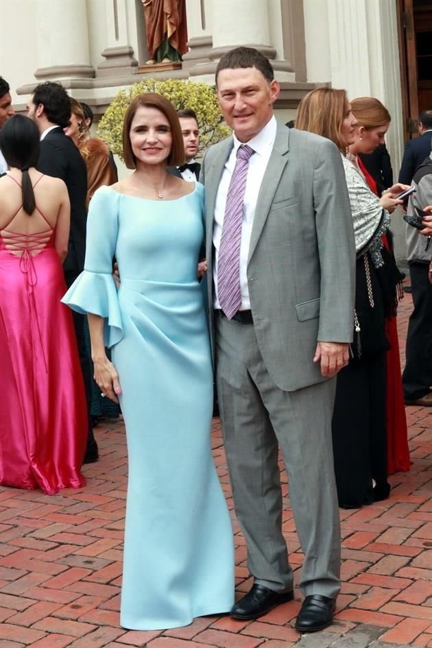 María Eugenia Cantú de Elosúa y Antonio Elosúa