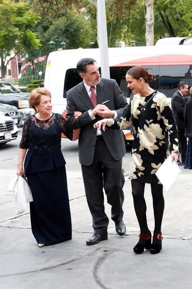 Estela Benítez de Zambrano, Girbano del Río y Mariana Durán