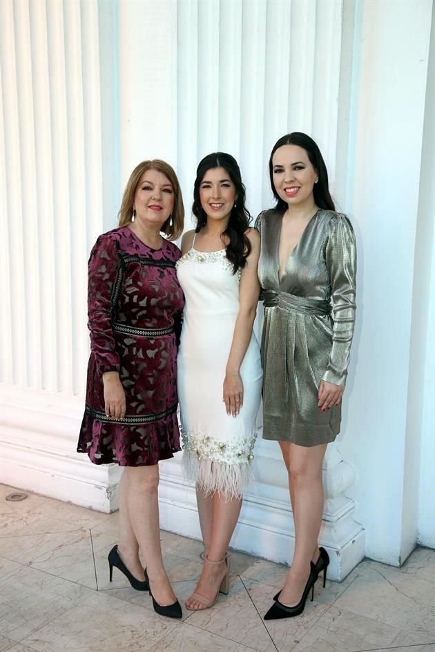 Bertha Alicia Martínez de Montemayor, Ana Karen Montemayor e Ingrid Montemayor