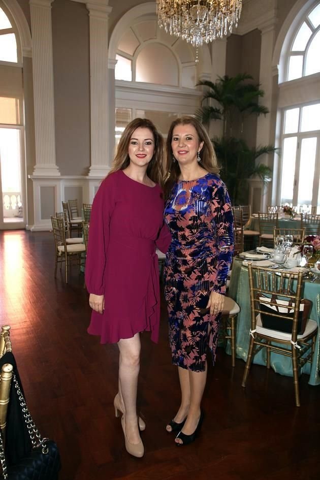 Elizabeth Martínez de Cuéllar y Rosalva Martínez de Rodríguez