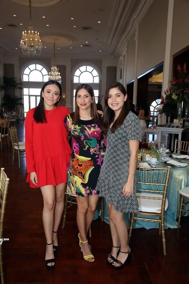 Karen Cuadros, Ana Laura Velázquez y Andrea Ramírez