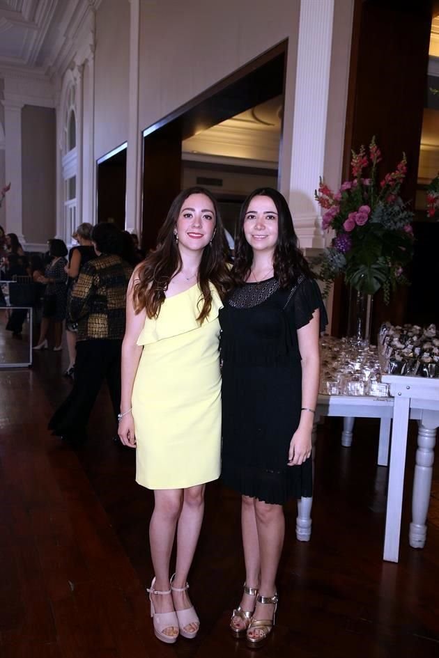 Andrea Triana y Marisue Bernal