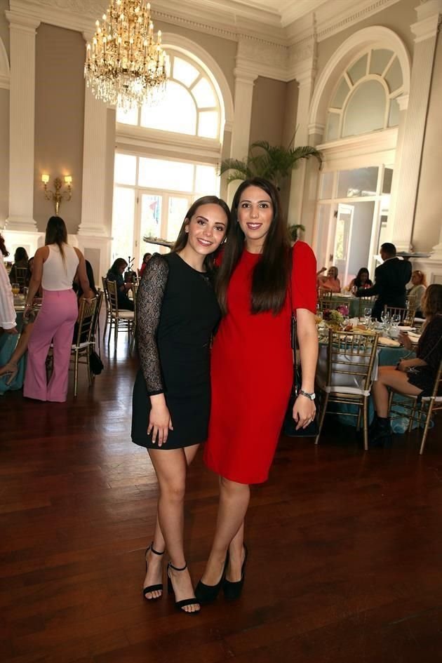 Victoria Romero y Patricia Romero