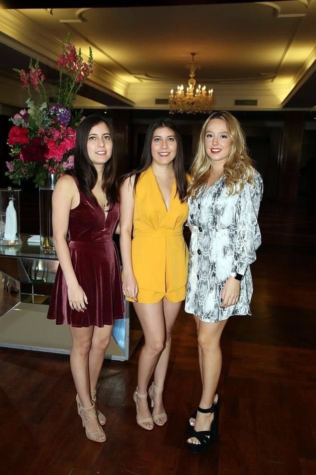 Paulina Cardoza, Lily Cardoza y Alejandra de Villa