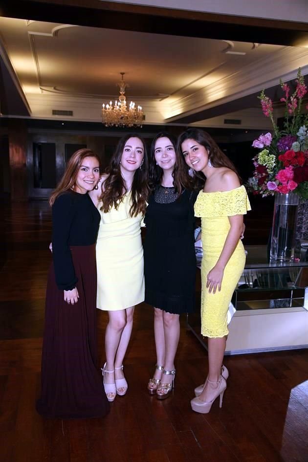 Brenda Durán, Andrea Triana, Marisue Bernal y Angie Dávalos