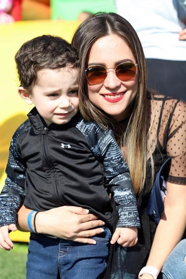 Angel Alejandro Jiménez Rendón y Alejandra Rendón