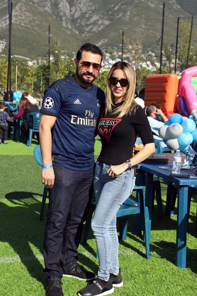 Adalberto Vega y Nazarely Melendrez