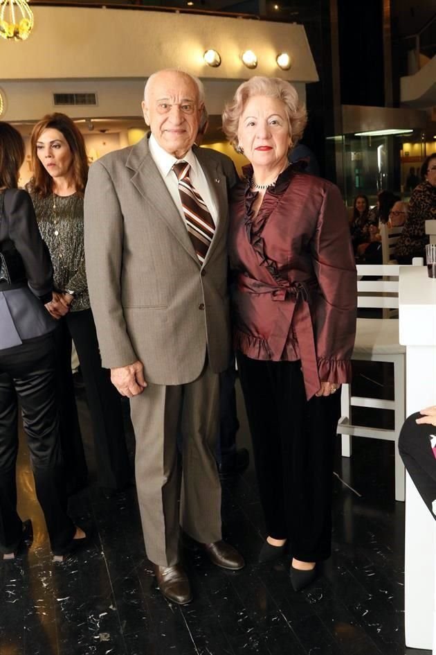 Salvatore Sabella y Blanca Flores de Sabella