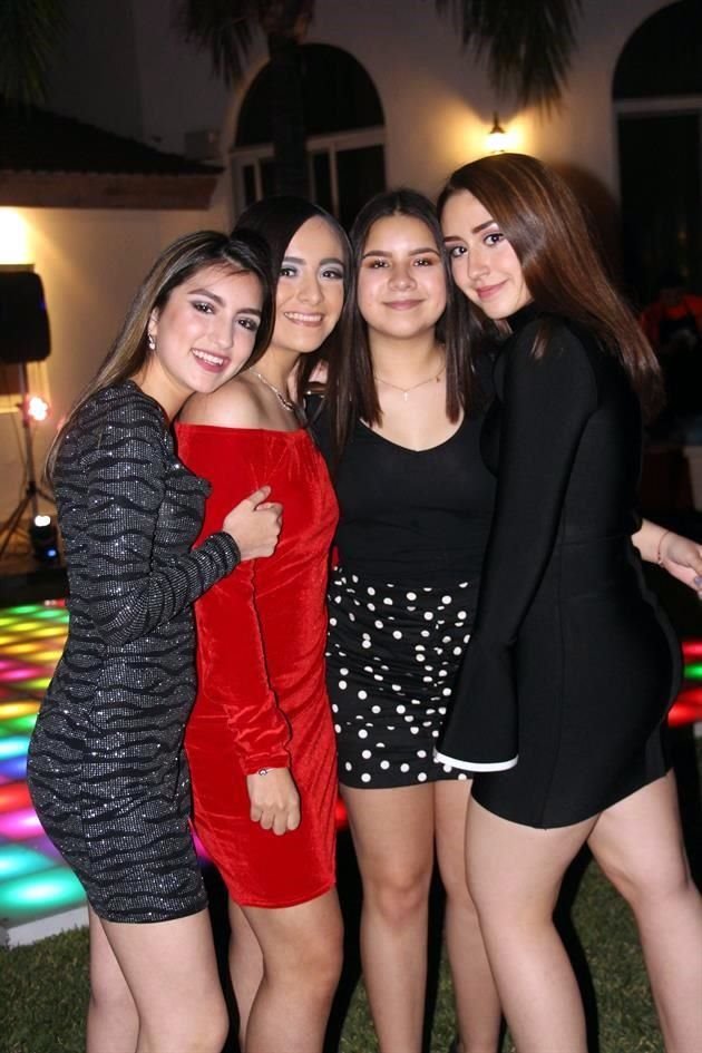 Mariana de la Garza, Laura Almaguer, Katia Macías y Mariana Caballero