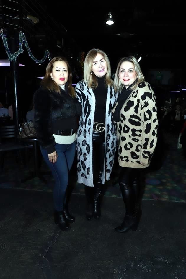 Karina Jarero, Mely Reséndez y Blanca Rangel