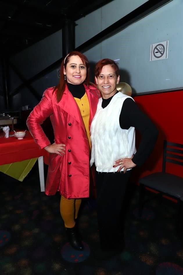 Mayra Cruz y María del Socorro Valdés