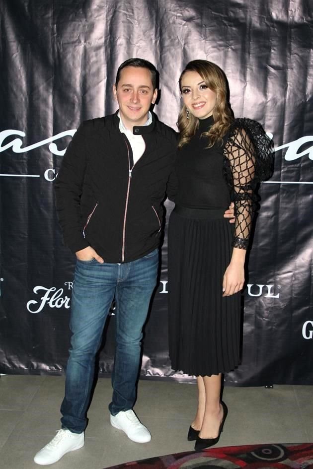 Lalo Leal y Beatriz Cavazos