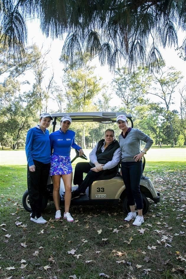 Ceci Guerra, Gaby López, Carlos Bremer y Lorena Ochoa