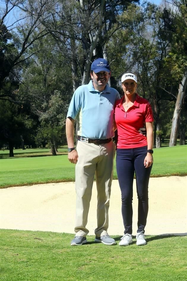 Mario Oñate y Nicole Autrique