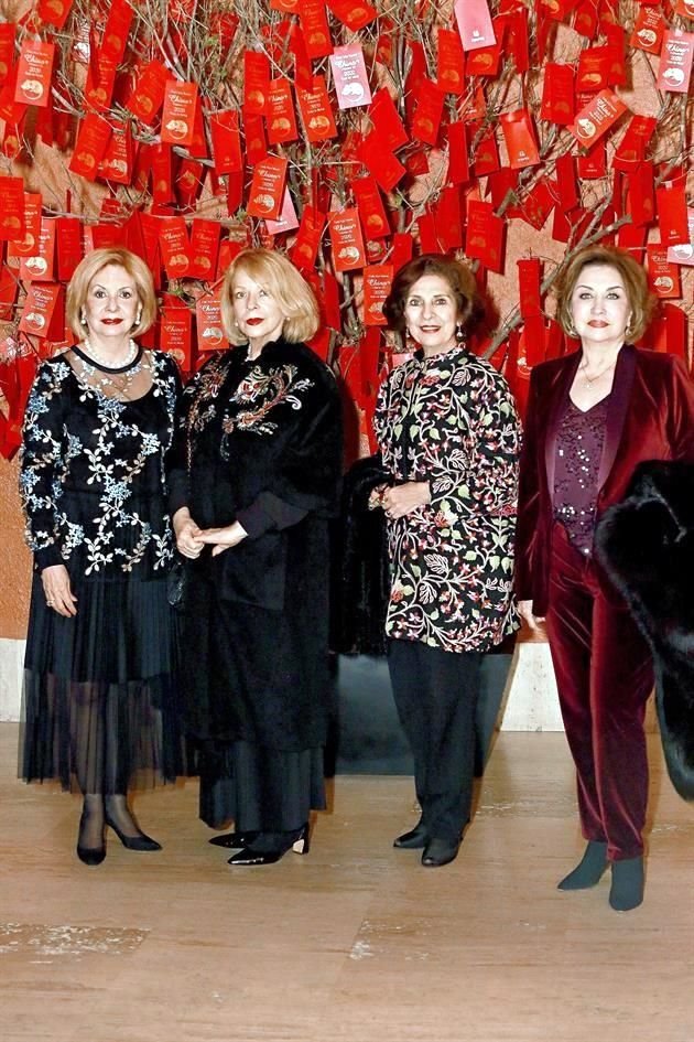Martha Elda Figueroa de Cavazos, Graciela Elizondo de Albuerne, Elisa Guzmán de Colyer y Celina Gámez de Levy
