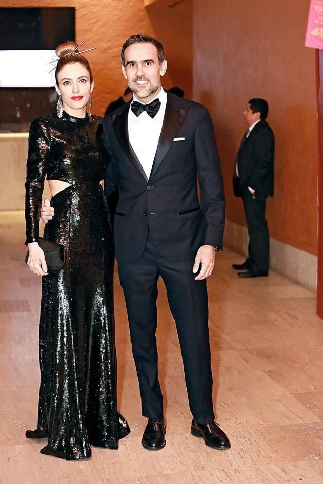Verónica Matthai de Canales y Bernardo Canales