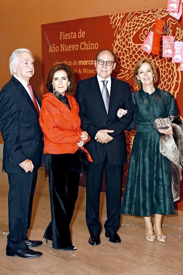 Pedro Villarreal, Teresa Canales de Villarreal, Alberto de la Garza Evia y Carmen Páez de De la Garza Evia