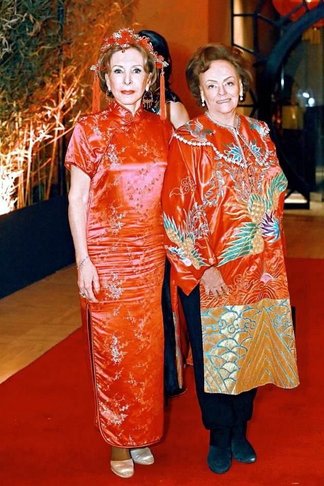 Yolanda Santos De Hoyos y Susana Palazuelos