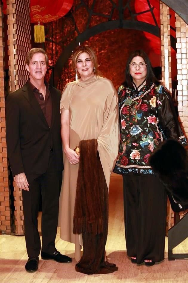 Ernesto Vela, Vicky Guerra y Marcela Guerra