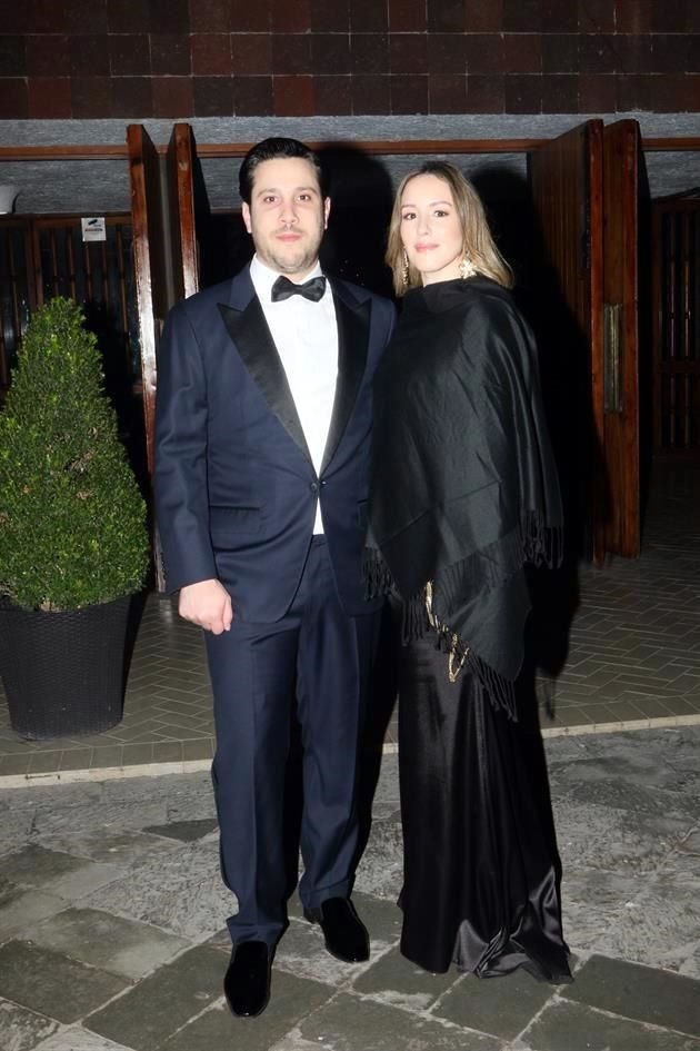 Adrián Kuri y Cristy Martínez de Kuri