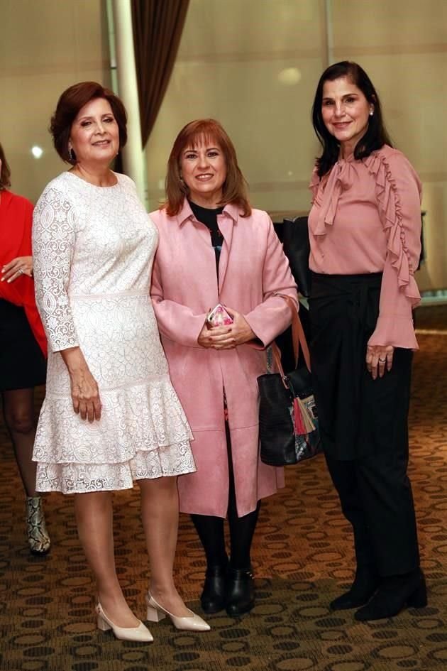 Martha Emilia Gonzalez de Alonso, Marizo Garza de Rodríguez y Magdalena Guerra de Garza