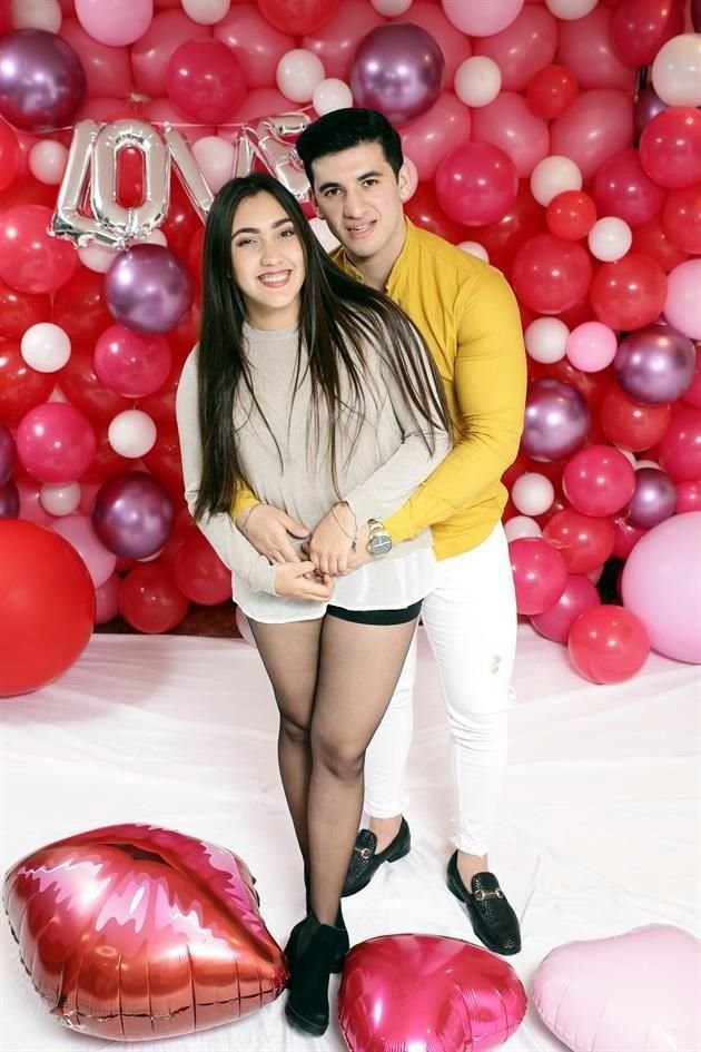 Jonathan Castillo y Karen Villarreal