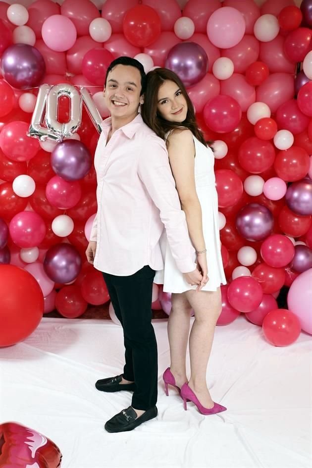 Patricio Hinojosa y Natalia Villarreal