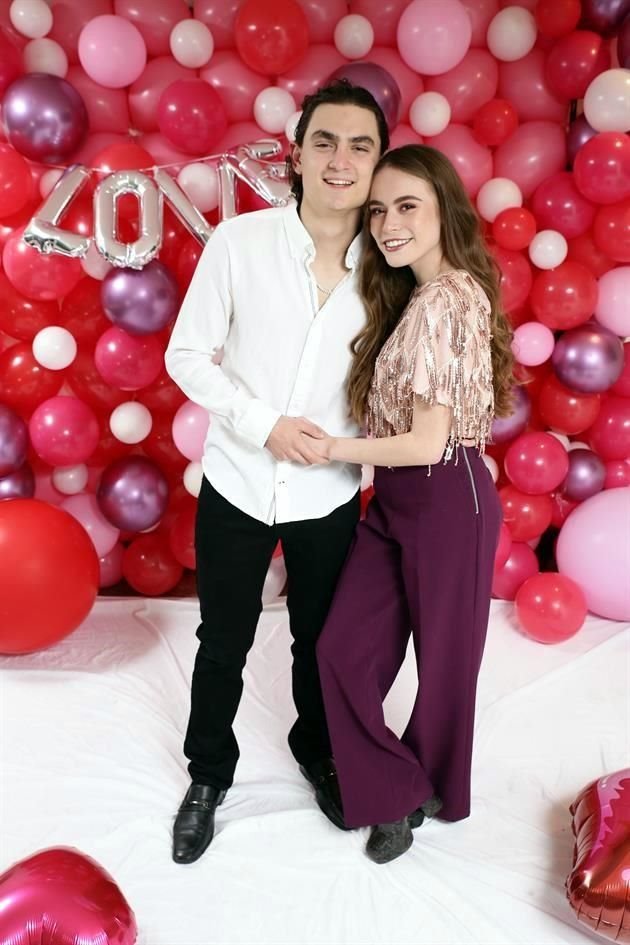 Ricky Oziel Leal y Andrea de los Santos