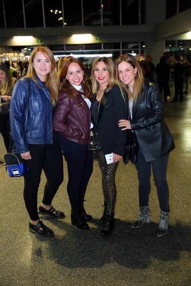 Karla Leal, Adriana Sánchez, Marcela Gaxiola y Alejandra Mayer
