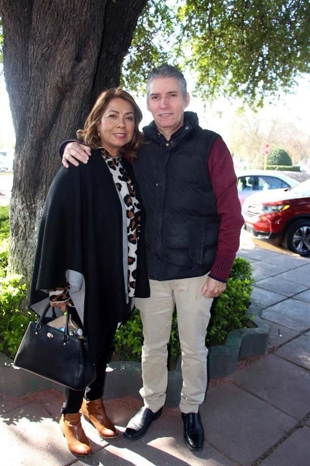 María Lourdes Varela de Lecuna y Mario Alberto Lecuna
