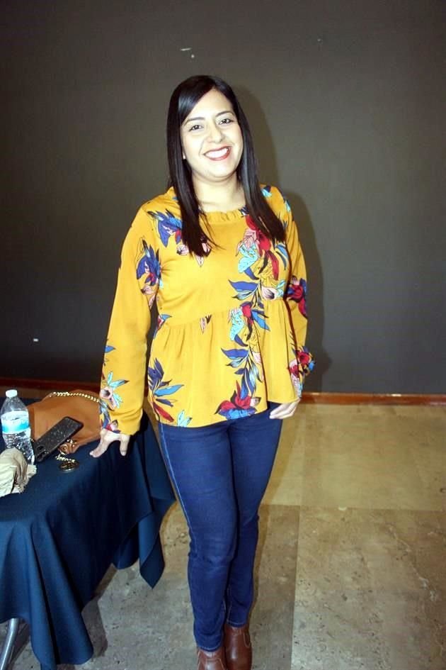 Erika Ramírez