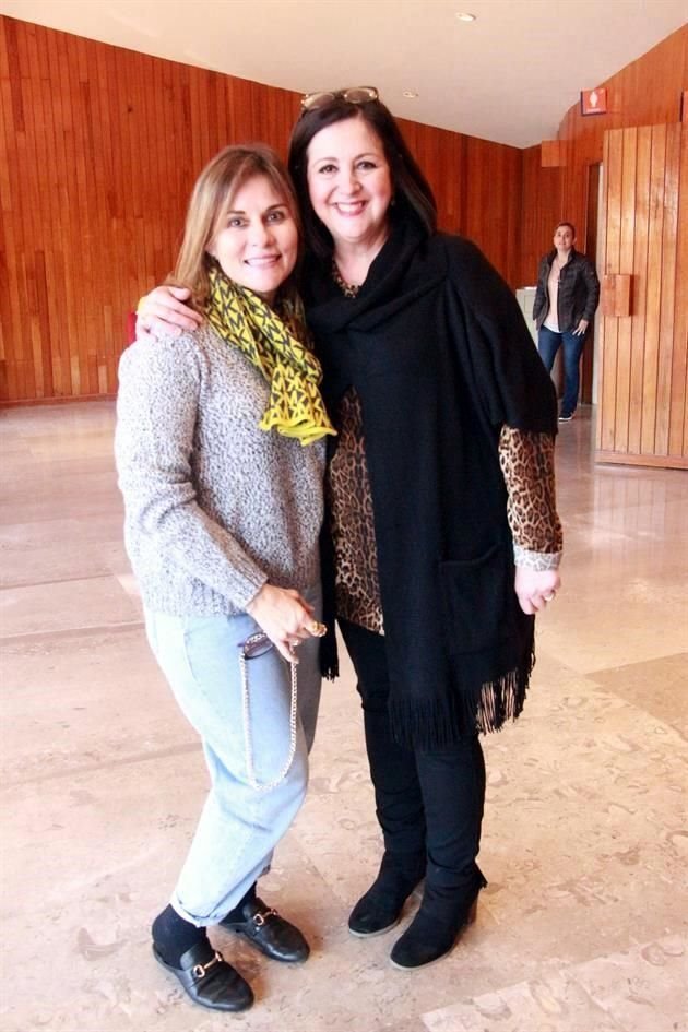 Lydiana Viejo y Elisa Castaño