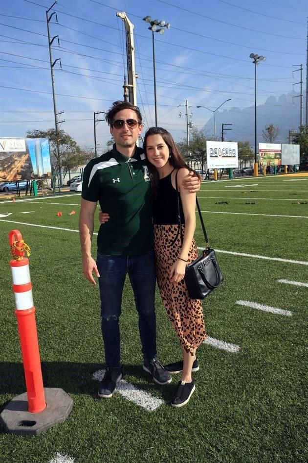 Pablo Castillo y Lorena Garza
