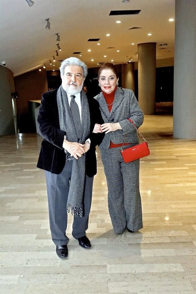 Jorge Gallegos y Rosario Guajardo de Gallegos