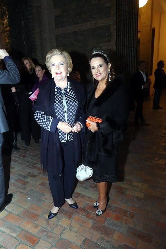 América Cortés y Elvira Lozano de Todd