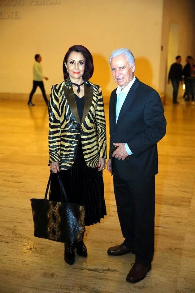 Amalia Lozano de Maiz y Javier Maiz