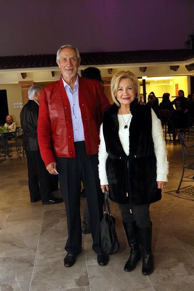 Rafael Bausone y Lupita Siller