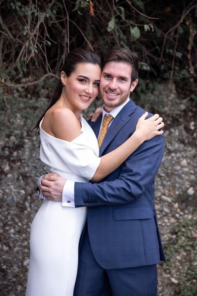 Roberta Treviño Cantú y Adrián Virgilio Garza Guajardo