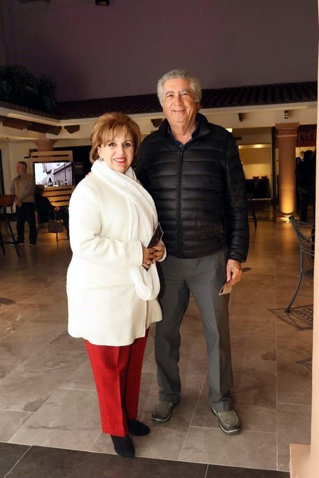 Carmen de Treviño y Jorge Treviño